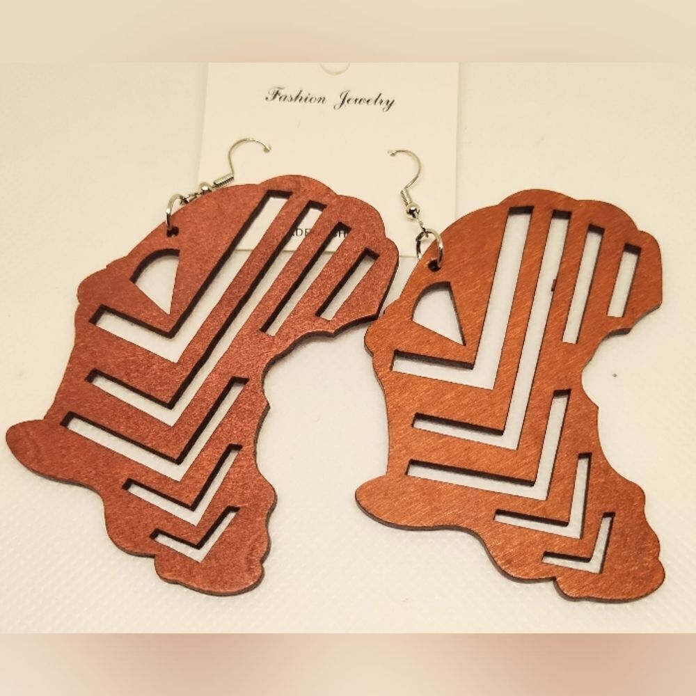 Earrings wooden Africa dangle new e44